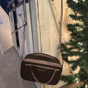 Michael Kors Crossbody